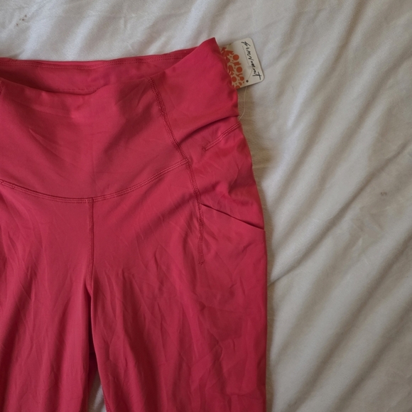 Free People Movement Set The Pace Leggings NWT - Picture 3 of 9